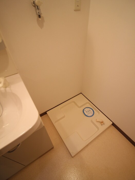 洗濯機置場 メゾンリバ－サイド