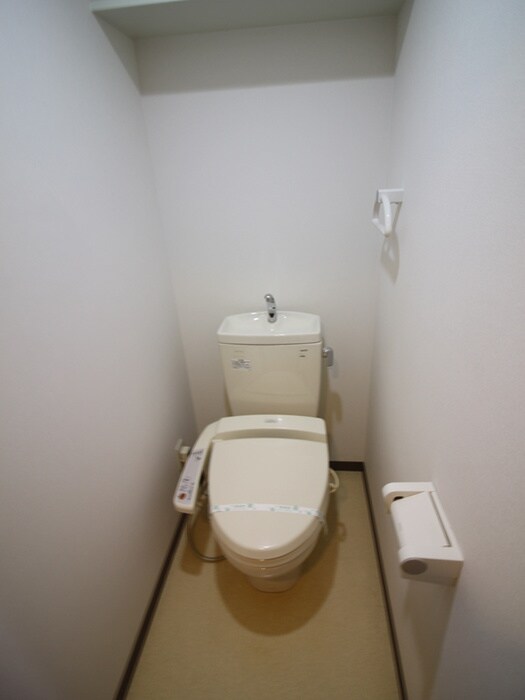 トイレ メゾンリバ－サイド