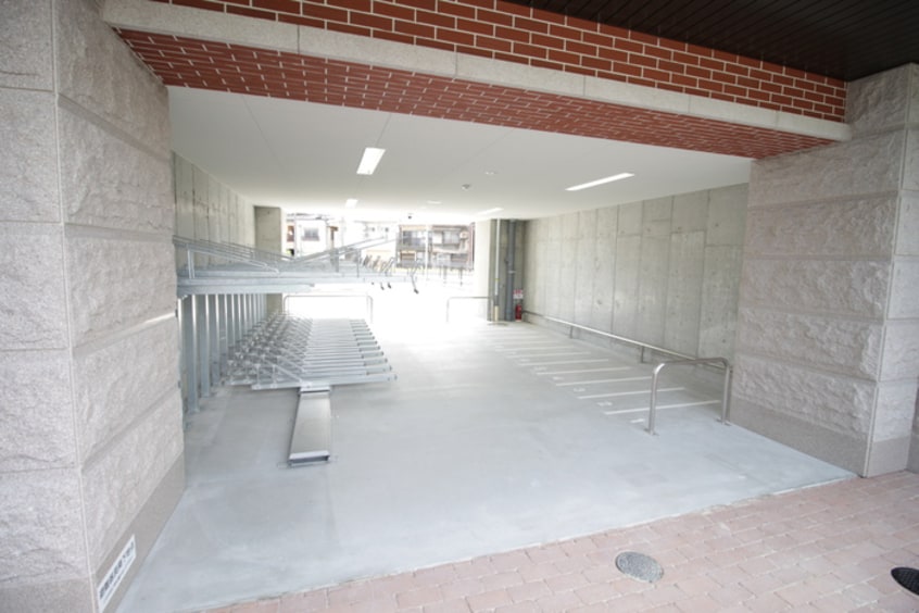 駐輪場 Ｌｕｘｅ淡路Ⅱ