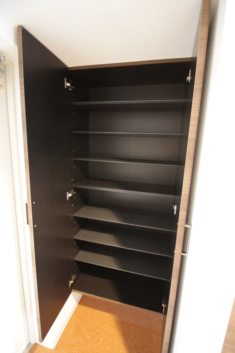 靴箱 Ｌｕｘｅ淡路Ⅱ