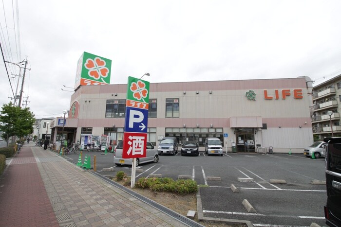 ライフ(スーパー)まで350m Ｌｕｘｅ淡路Ⅱ