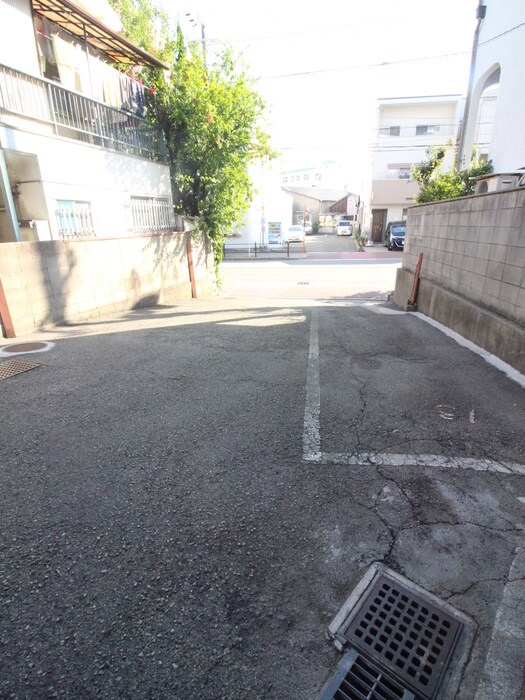 駐車場 渡辺ハイツ