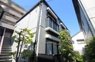 甲南山手フラッツ東棟の外観