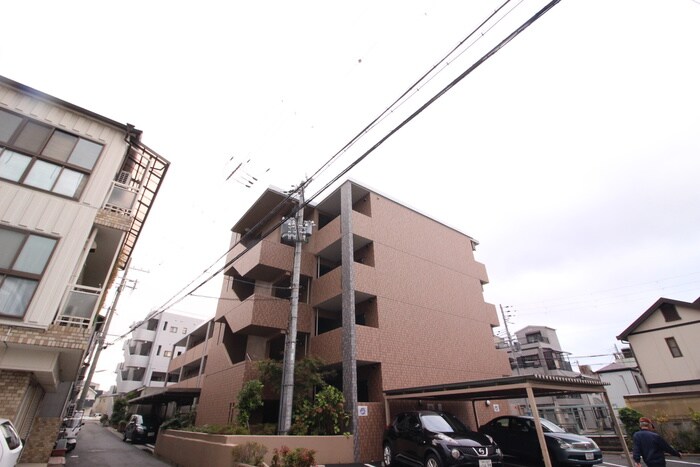 外観写真 ラ・ウェゾン大石南町