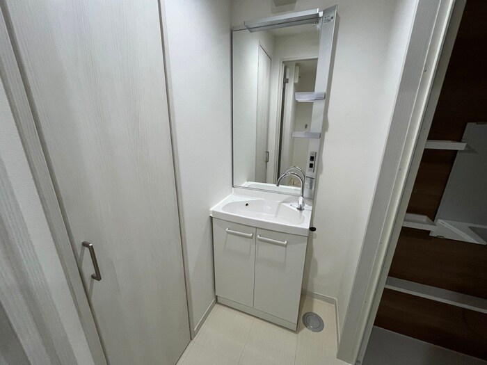 洗面 ＢＥＧＩＮ巽中