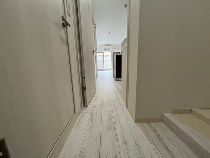 廊下 ＢＥＧＩＮ巽中