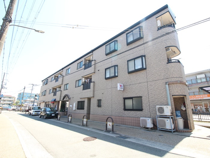 外観写真 ノアーズ・アーク千里山田
