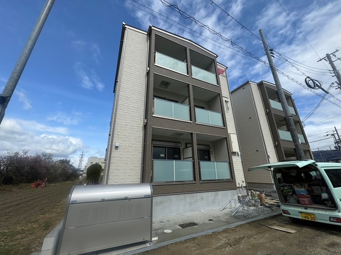 外観写真 F asecia cer