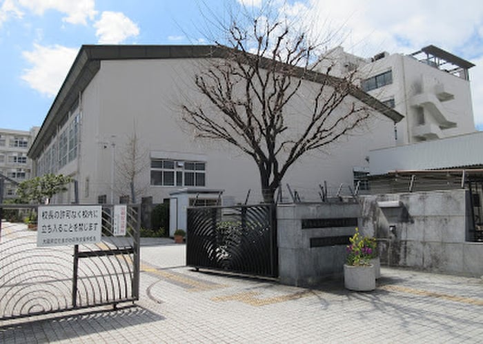 大阪府立たまがわ高等支援学校(高等学校/高等専門学校)まで750m F asecia cer