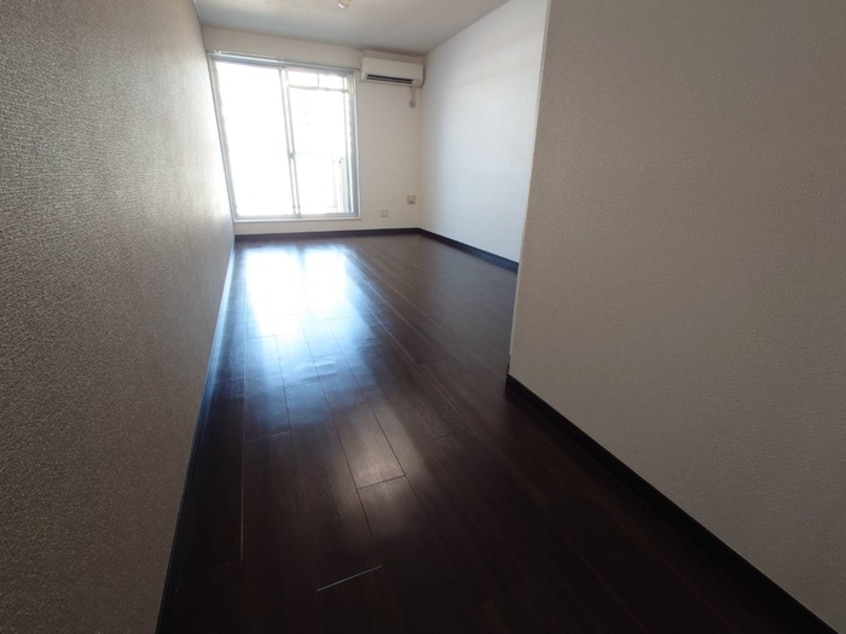 居室 ラナキュラス椥辻