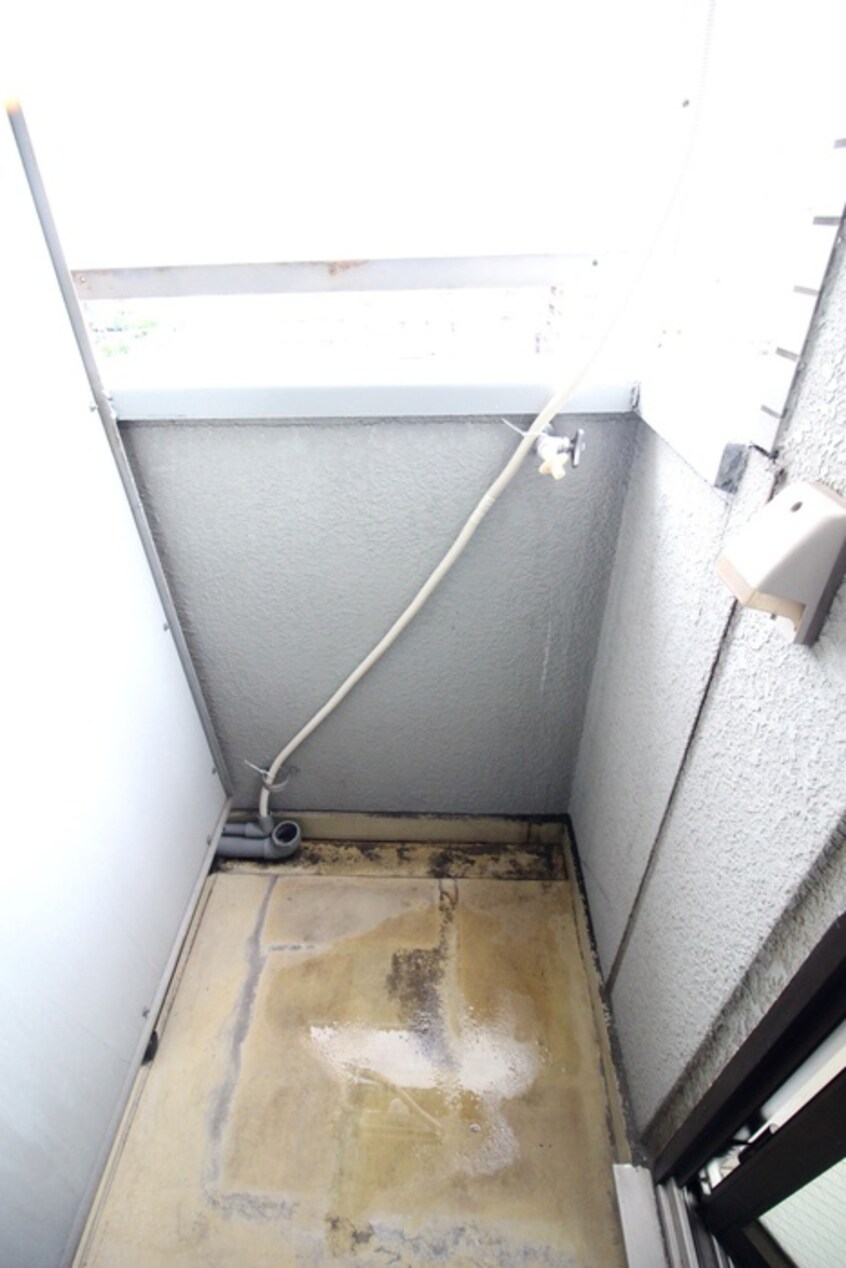 洗濯機置場 ジオナ新大阪