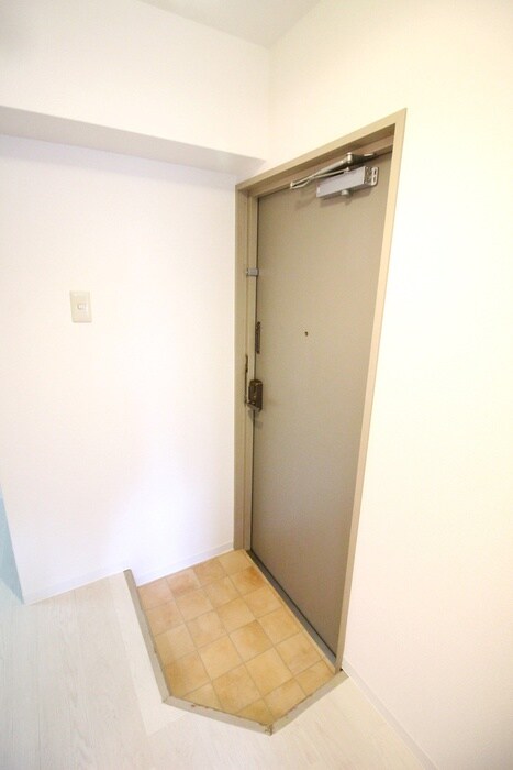 玄関 ジオナ新大阪