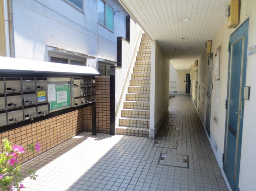 エントランス部分 パインヒルズ西明石