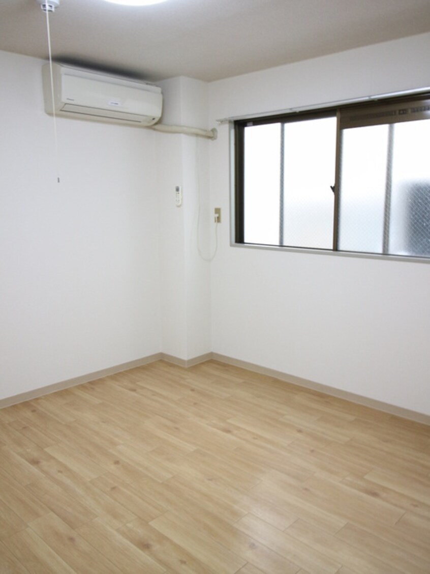 居室 サクセス長居