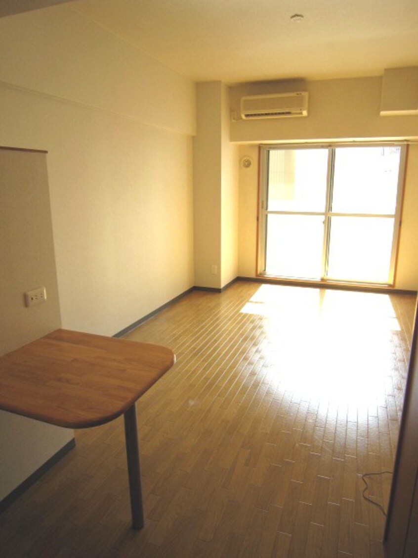 居室 ブランメゾン堀川