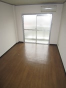 居室 オスカ－藤田町マンション