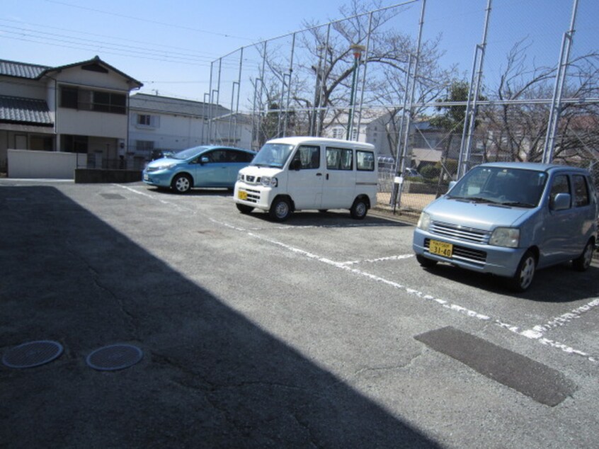 駐車場 垂水農住団地３号棟