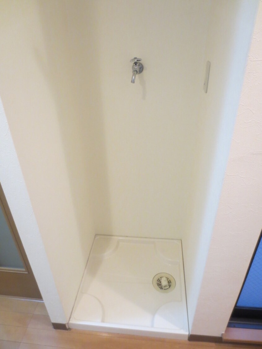 洗濯機置場 ｕｒｏ桜木町