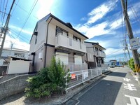 メルヘン三宅 Ａ棟