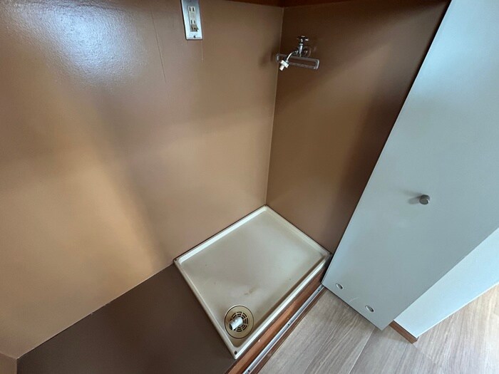 洗濯機置場 ルーブル小川