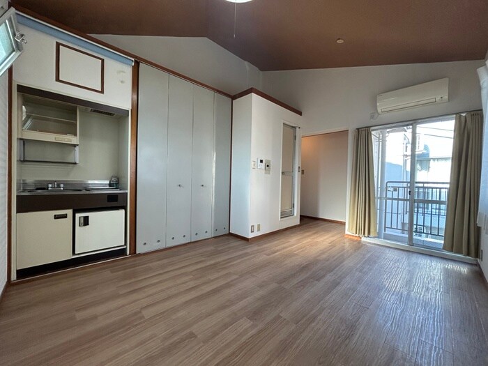 居室 ルーブル小川