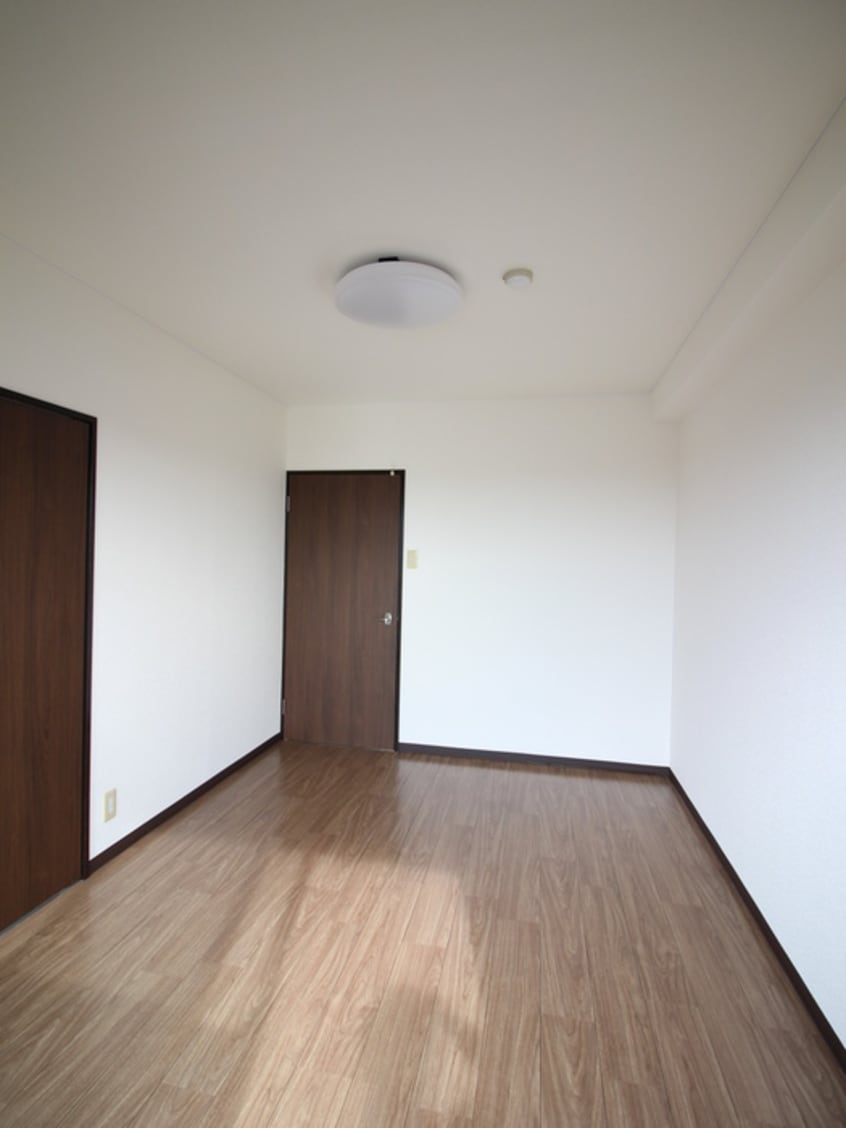 居室 パレ－シャル２１