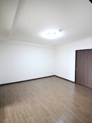 居室 パレ－シャル２１