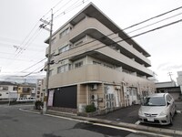 ファミーユ桂