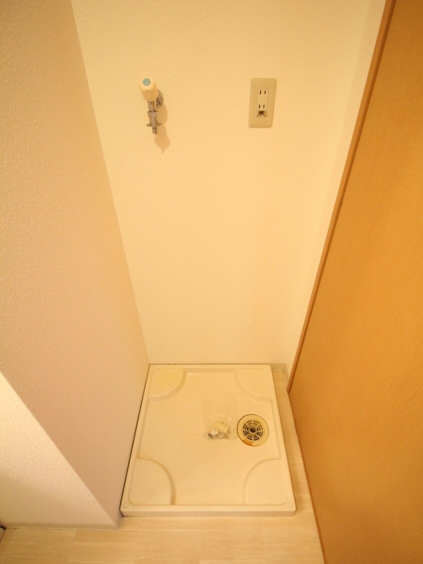 洗濯機置場 ベルデュ－ル楓