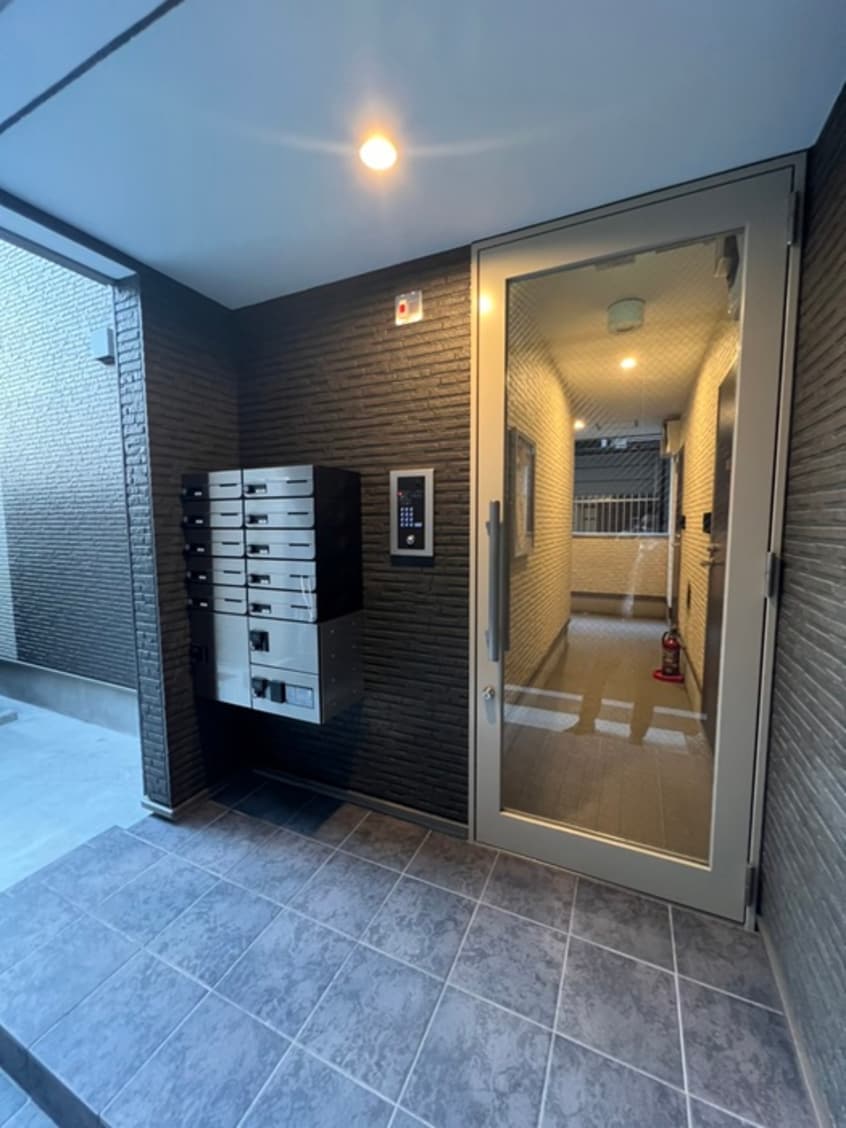 エントランス部分 ジーメゾン神戸駒ヶ林