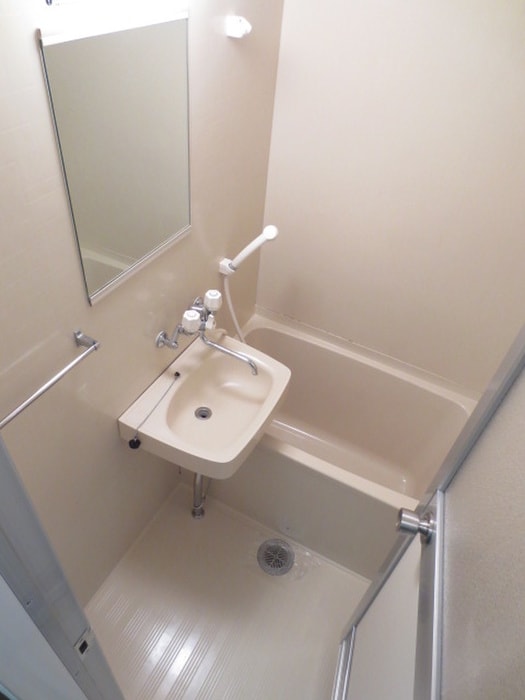 バス／シャワールーム等 オズレジデンスNOE