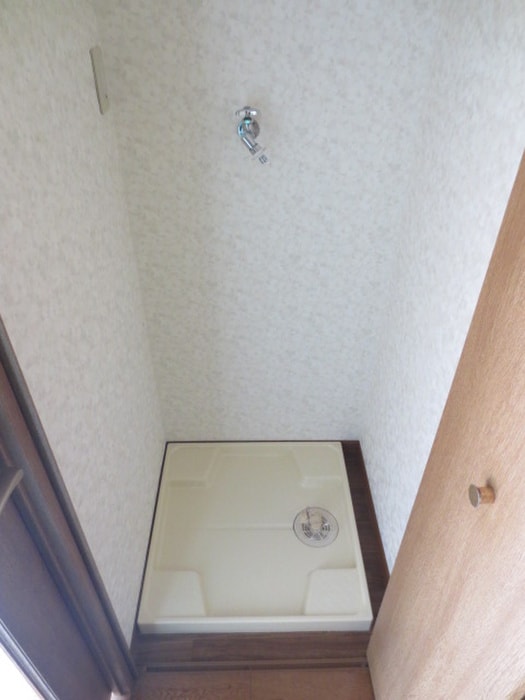 洗濯機置場 オズレジデンスNOE