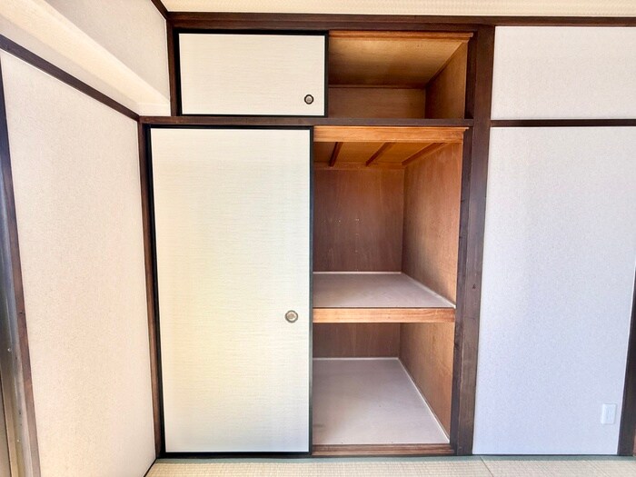 収納 グランドハイツ小野