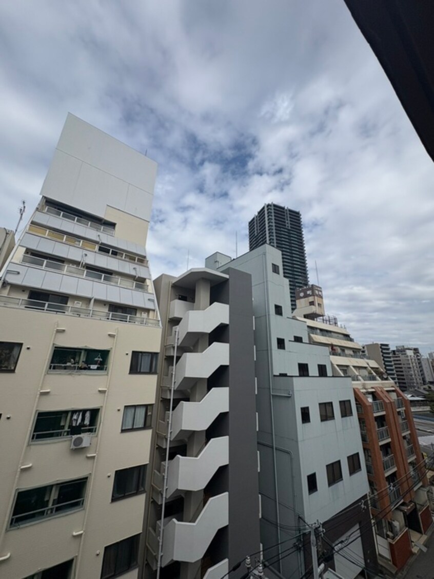 室内からの展望 S-FORT桜川