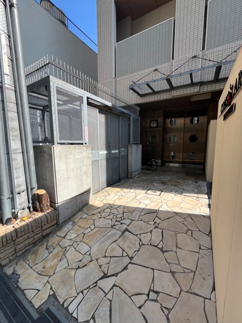 エントランス部分 コンソラ－レ上町台Ⅱ