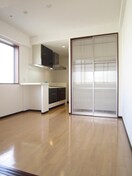 居室 コンソラ－レ上町台Ⅱ