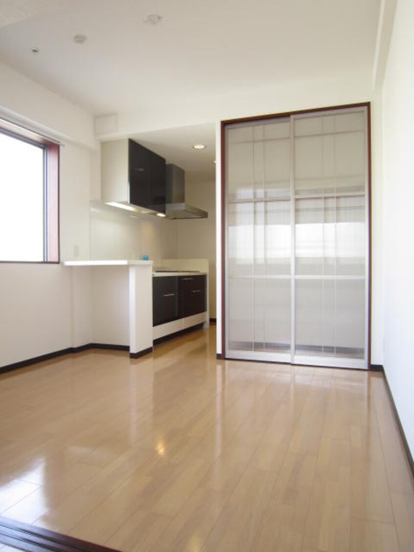 居室 コンソラ－レ上町台Ⅱ