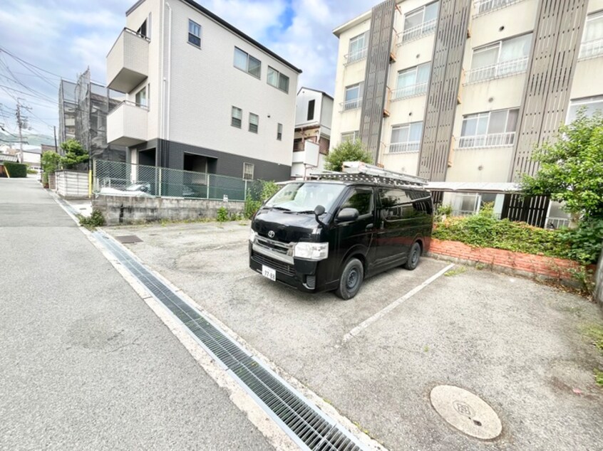 駐車場 CEREZO井口堂