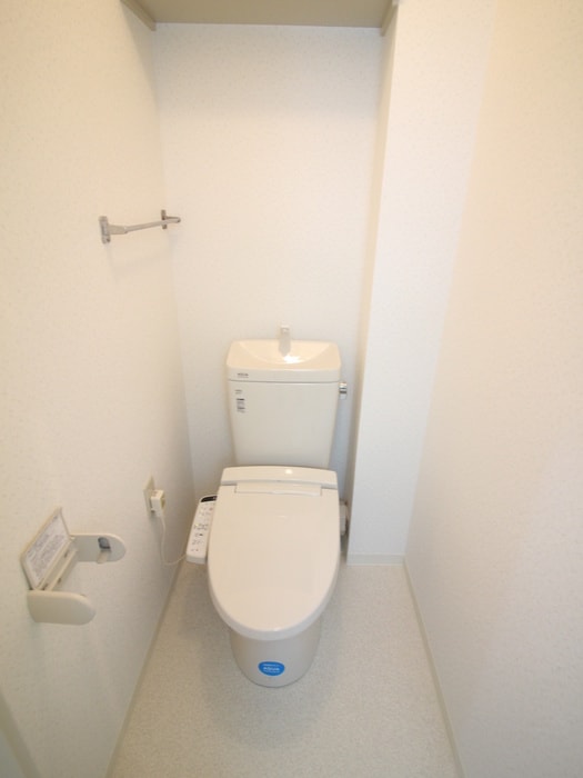 トイレ ドミ－ル１０６１