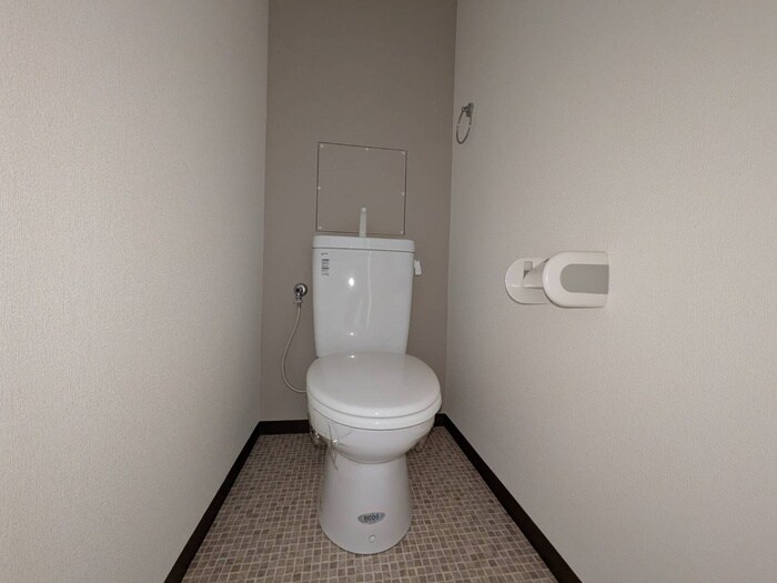 トイレ シャト－シュベルグ