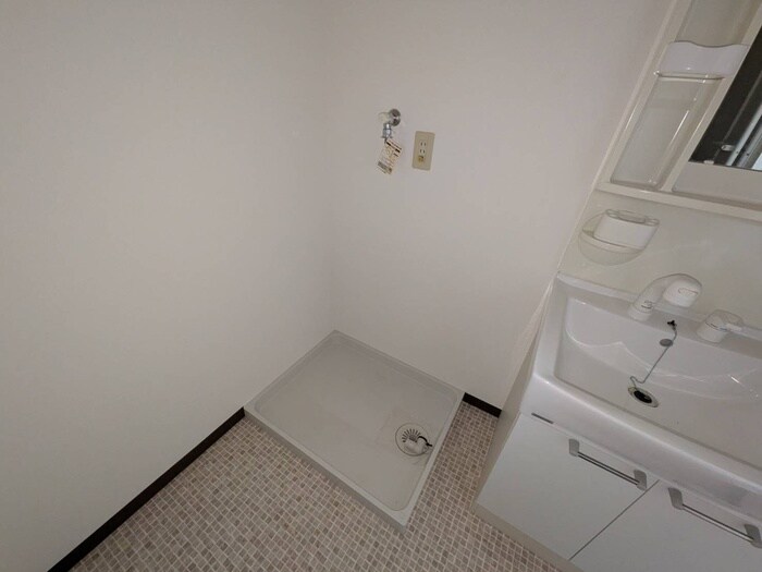 洗濯機置場 シャト－シュベルグ