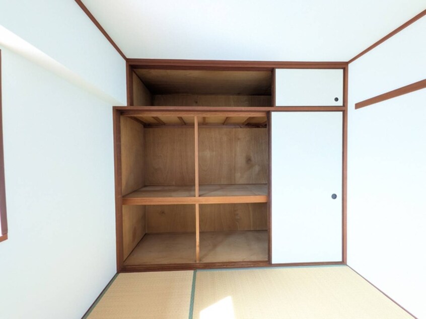 収納 シャト－シュベルグ