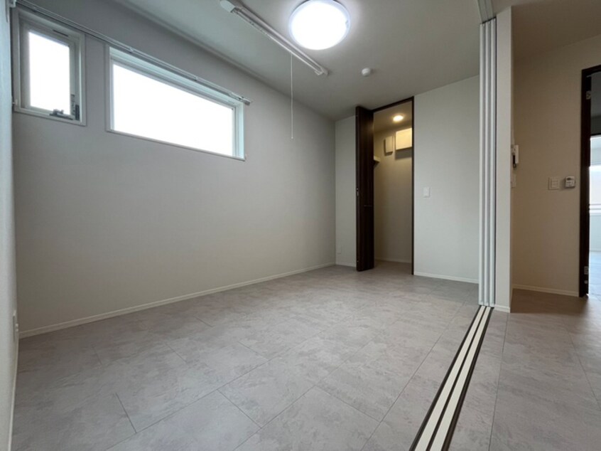 居室 ラ・メゾン三保町