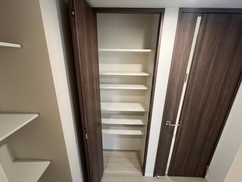 靴箱 ラ・メゾン三保町