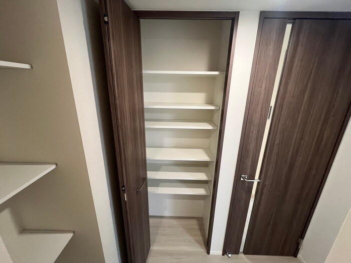 収納 ラ・メゾン三保町