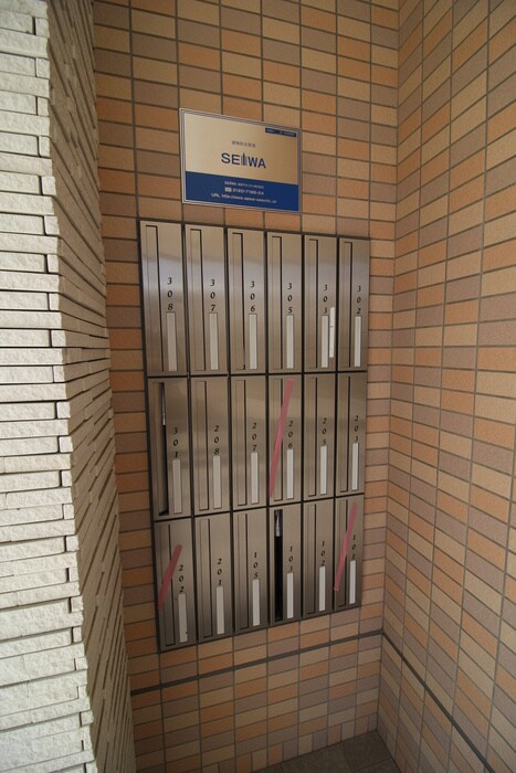 駐輪場 シェソワなかもず