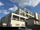 メゾン御所東の外観