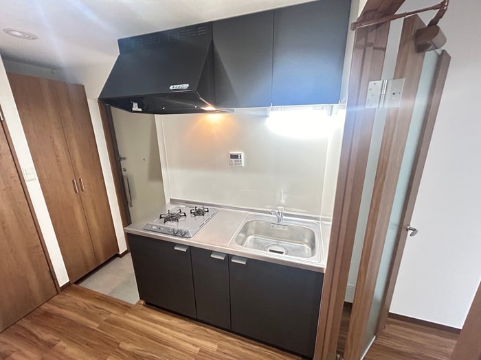 キッチン グリ－ンパ－ク西院