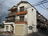 横小路町4丁目貸家