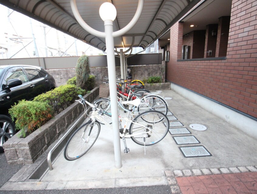 駐輪場 ＧＡＲＤＥＮ泉